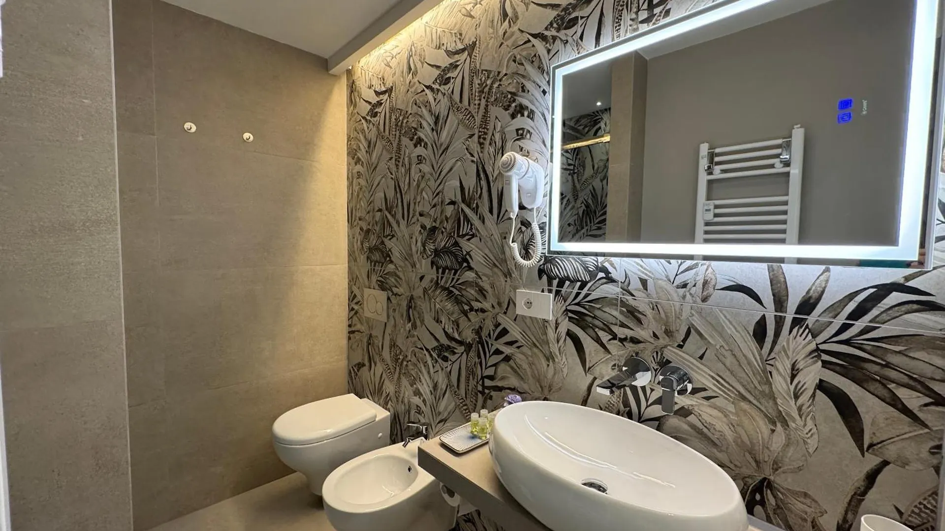Lina Suites & Rooms La Spezia