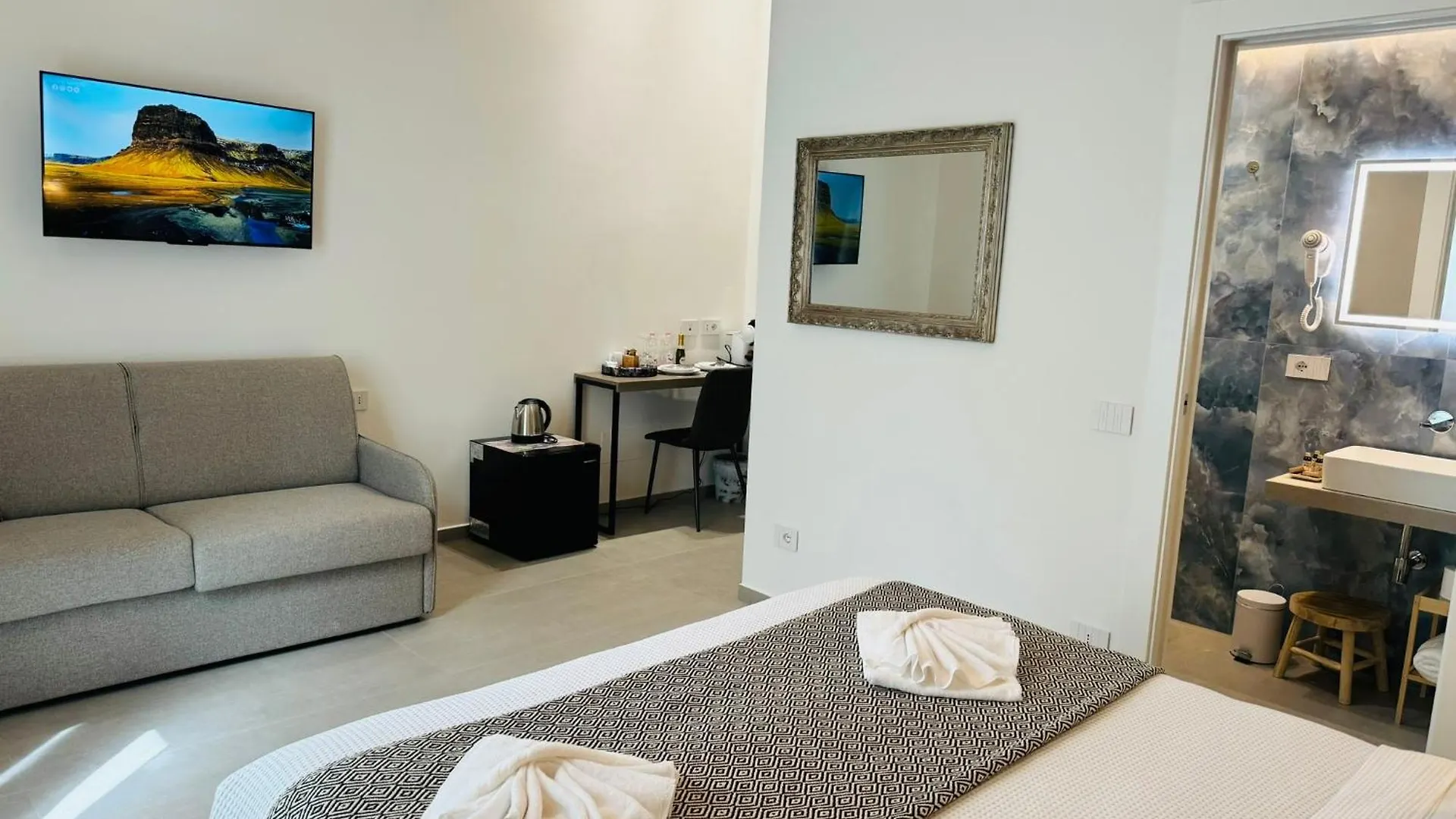 Pensjonat Lina Suites & Rooms La Spezia